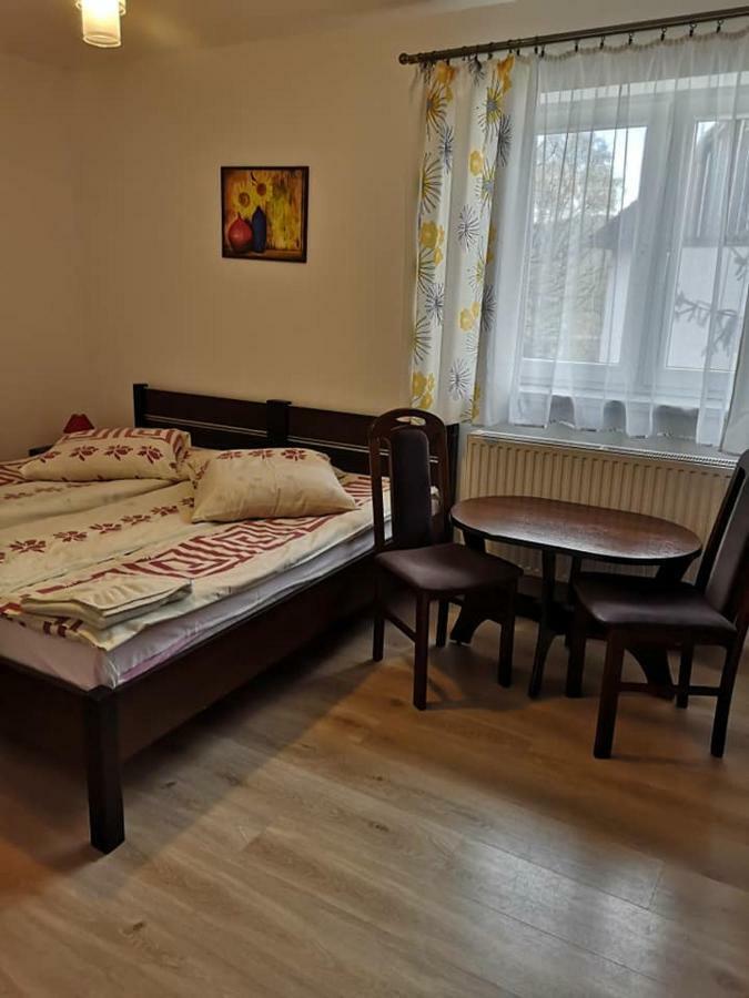Bed & Breakfast Osrodek Wypoczynkowy Nad Stawem - By The - Erholungsheim Am - Prazdninovy Dum U Jezera 3*